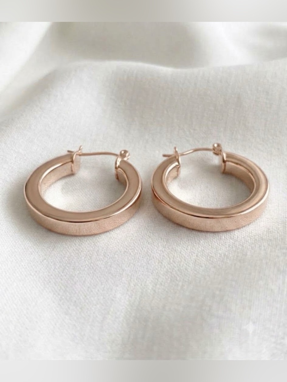 14 Karat Rose Gold plated women’s 25mm hoop earrings - CLEARANCE! - Picture 2 of 4